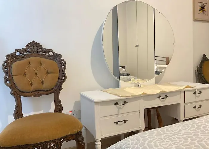 Cozy In Quiet Area In Engomi Lägenhet Nicosia