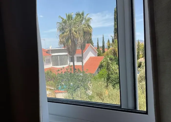 Cozy In Quiet Area In Engomi