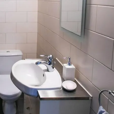 Cozy In Quiet Area In Engomi Daire *